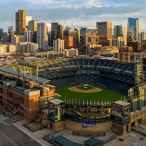 Golden Triangle Townhome At Downtown Holiday home Denver